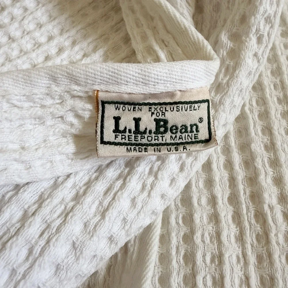 Vintage L.L. Bean Blanket 100% Cotton Woven Checkered Off White Weave 82x94